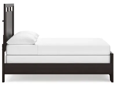 Signature Design by Ashley Covetown Full Panel Bed, Chest and Nightstand - B441B16