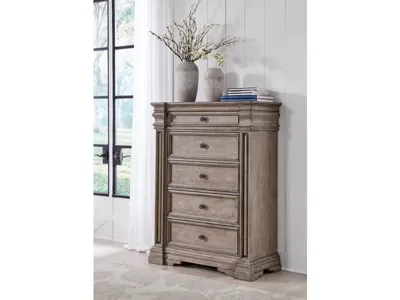 Signature Design by Ashley Blairhurst King Panel Bed, Dresser, Chest and 2  Nightstands - B916B11