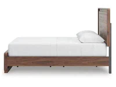 Fortlorn Queen 6 Piece Panel Bedroom Set - PCB386B7