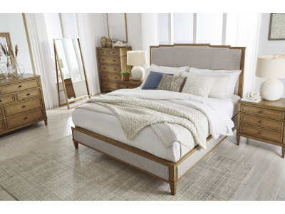 Sharlance King Upholstered Panel Bed - B895B6