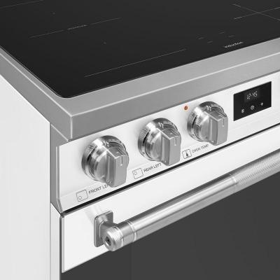 30" SMEG 4.6 Cu. Ft. True Convection Freestanding Induction Range - SPR30UIMMW