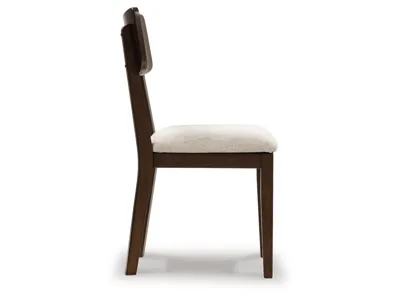 Mallenette 3PC Triangle Dining Set - PCD607D1