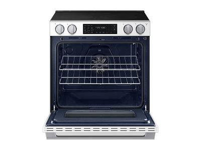 30" Samsung 6.3 Cu.Ft Electric Slide-In True Convection with Air Fry Max | Air Sous Vide - NSE80H63SWAC