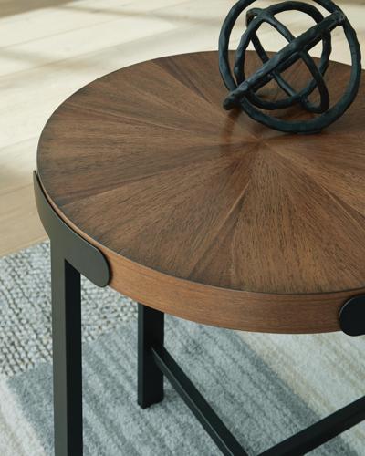 Signature Design by Ashley Crosstrail Table (Set of 3) - T483-13