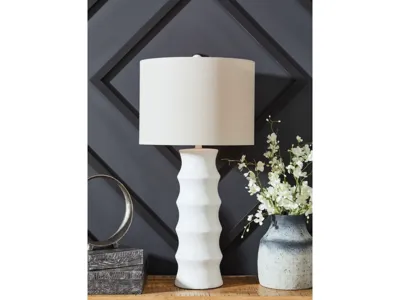 Signature Design by Ashley Veraleigh Table Lamp - L235854