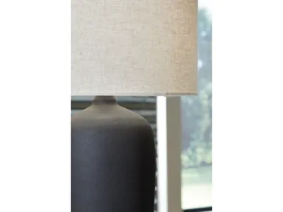 Signature Design by Ashley Ryenburg Table Lamp - L207584