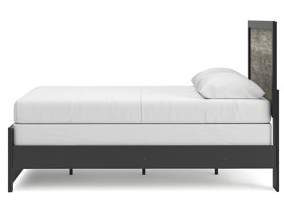 Signature Design by Ashley Broachmyn Queen Panel Bed, Dresser and Nightstand - PCB1118B22