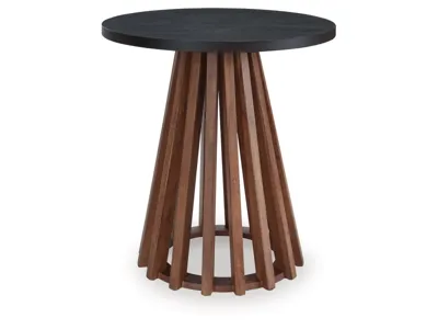 Signature Design by Ashley Kallari End Table - T737-6