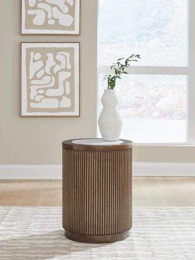 Signature Design by Ashley Hadonna End Table - T658-6