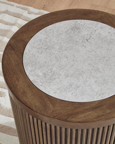 Signature Design by Ashley Hadonna End Table - T658-6
