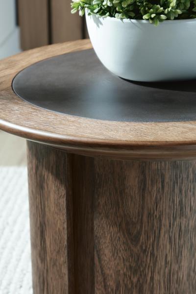 Signature Design by Ashley Dontayne End Table - T563-6