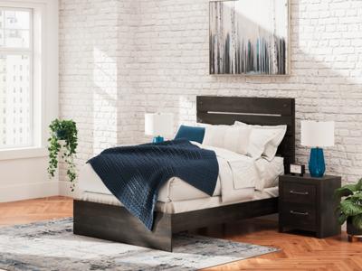 Signature Design by Ashley Hollivern Full Panel Bed - PCB2108B12