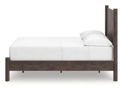 Signature Design by Ashley Pamytta Full Panel Platform Bed - PCB2614B4