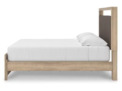 Signature Design by Ashley Kinlanni King Upholstered Platform Bed - PCB1360B16