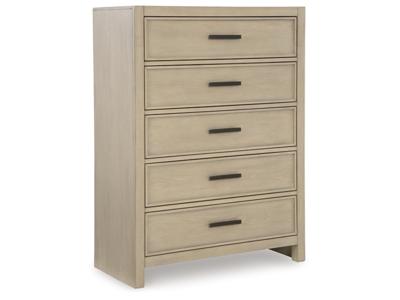 Signature Design by Ashley Calmoro Chest of Drawers - B602-46