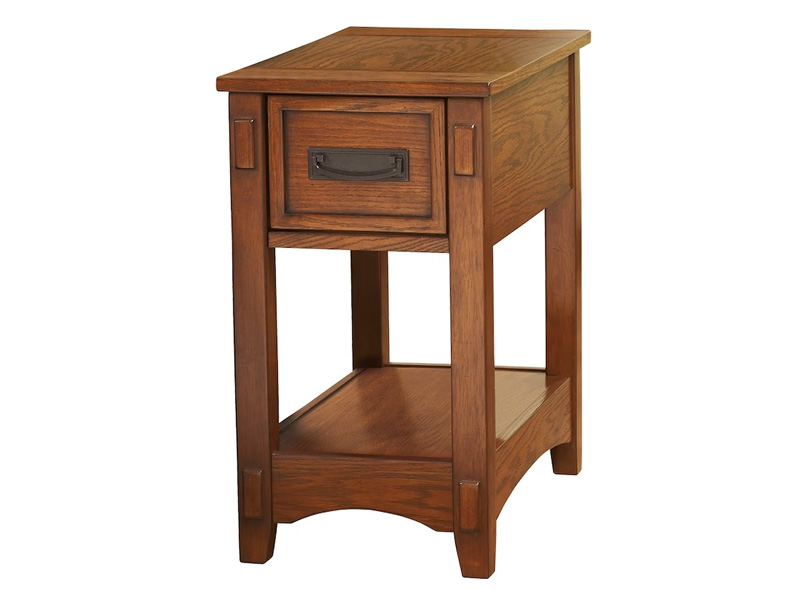 Signature Design by Ashley Breegin Chair Side End Table T007-319 Brown