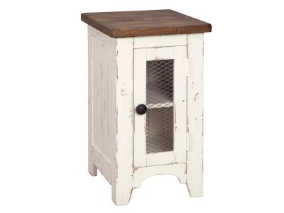 Signature Design by Ashley Wystfield Chairside End Table - T459-7