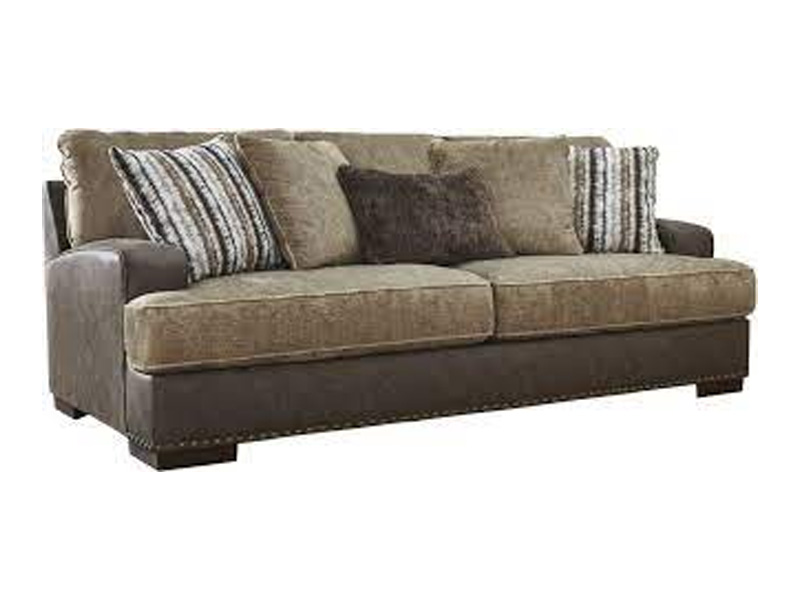 Signature Design by Ashley Alesbury Sofa in Chocolate - 1870438