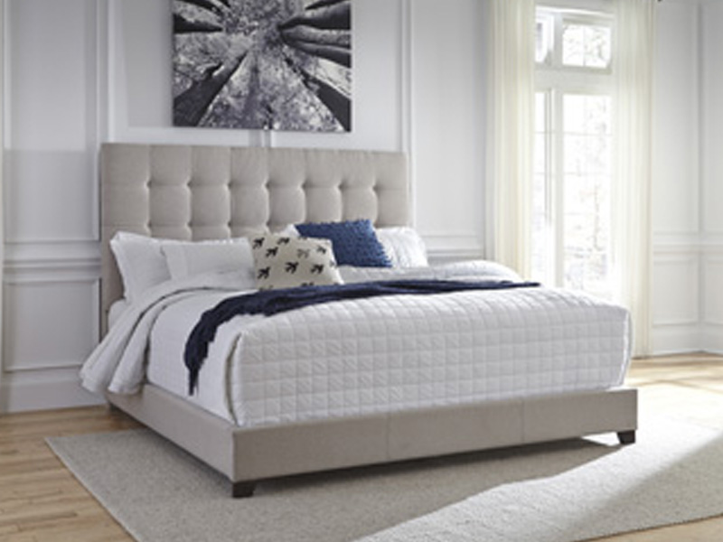 Signature Design by Ashley Dolante King Upholstered Bed B130-582 Beige