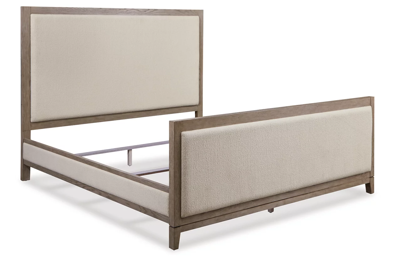 Signature Design by Ashley Chrestner Queen Upholstered Panel Bed in Gray - B983B2