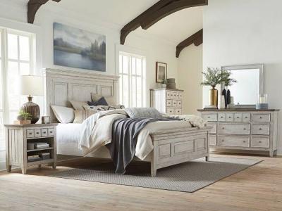 Heartland 7 Pc Queen Panel Bedroom Set - 824-BR-QPBDMCN