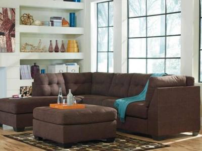 Benchcraft Maier Fabric 2 Piece Sectional - 4522116 / 4522167