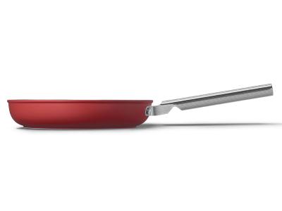 SMEG 50's Style Frypan With Long Handle In Red - CKFF2601RDM