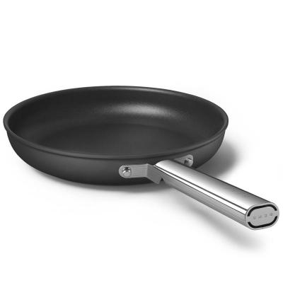SMEG 50s Style Frypan With 28 Inch Diameter In Black - CKFF2801BLM