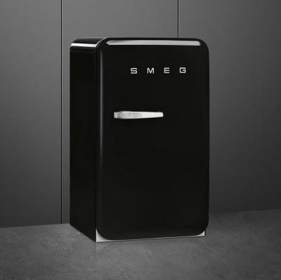 22" SMEG 50s Retro-style Freestanding Compact Refrigerator - FAB10URBL3