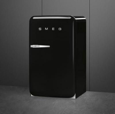 22" SMEG 50s Retro-style Freestanding Compact Refrigerator - FAB10URBL3