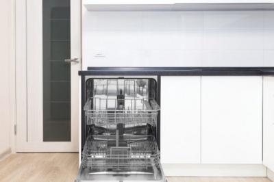 24 Danby Stainless Full Size Dishwasher DDW2404EBSS