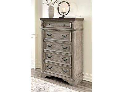 Signature by Ashley Five Drawer Chest/Lodenbay B751-46