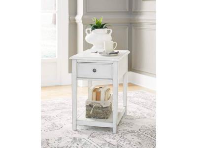 Signature by Ashley Rectangular End Table/Kanwyn T937-3
