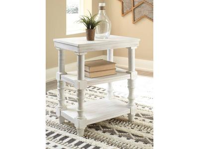 Signature by Ashley Accent Table/Dannerville A4000276