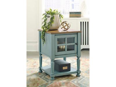 Signature by Ashley Accent Cabinet/Mirimyn A4000381