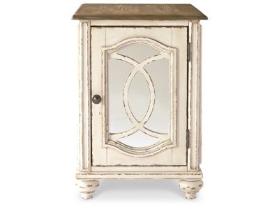 Chair Side End Table/Realyn T743-7