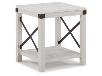 Square End Table/Bayflynn T172-2