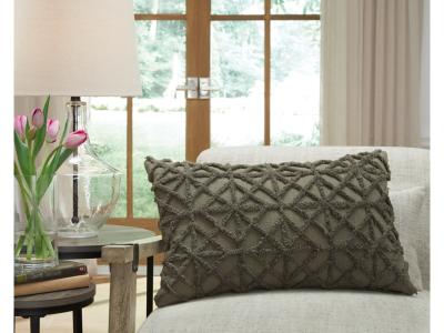 Finnbrook/Green Pillow - A1000481
