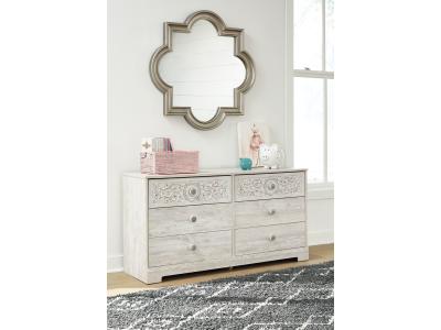 Six Drawer Dresser/Paxberry EB1811-231