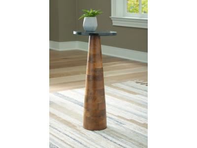 Quinndon Accent Table - A4000633
