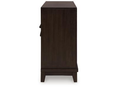 Signature Design by Ashley® Neymorton Dresser - B618-31