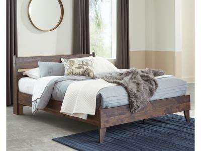 Signature Design by Ashley Calverson Queen Panel Platform Bed with Dresser and Nightstand - EB3660B3