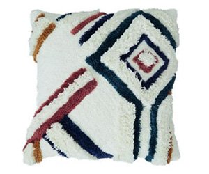 Cushions & Pillows